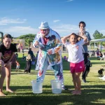Festival das Crianças, teatro e show nacional com Tchê Garotos agitam programação de outubro no Parque.