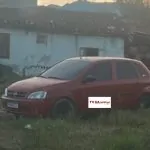 VEÍCULO É FURTADO NO BARREIROS, EM GUATÁ, LAURO MÜLLER/SC. Proprietário pede ajuda para localizar Corsa vermelho.