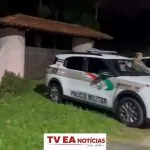 CRICIÚMA/SC EM CHOQUE! “Homem invade casa e mata a ex-companheira e o atual namorado a tiros”