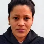 FEMINICÍDIO SOB INVESTIGAÇÃO EM CRICIÚMA/SC: MULHER DE 29 ANOS É ENCONTRADA MORTA DENTRO DE CASA.
